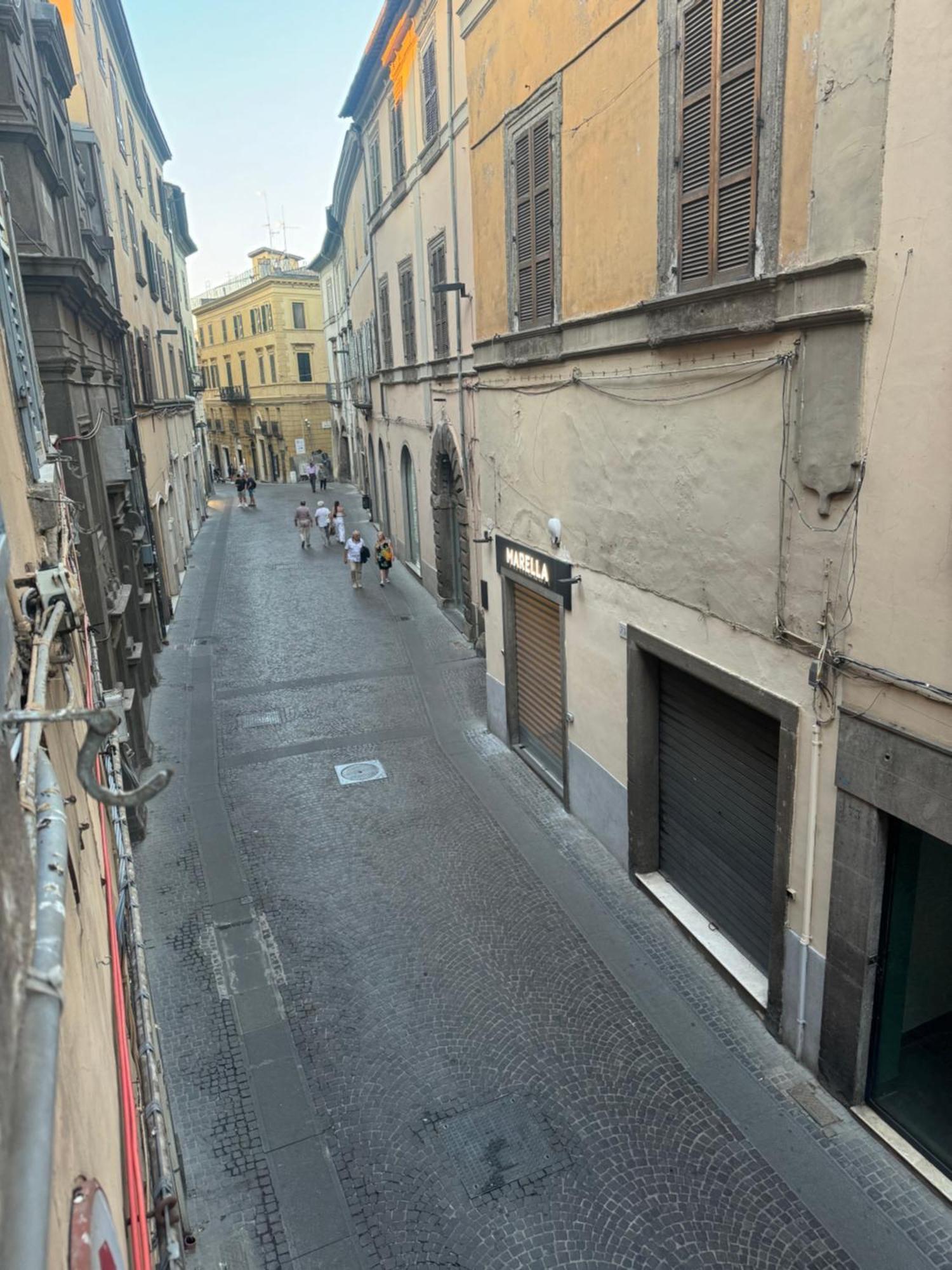 Antica Residenza Del Corso Viterbo Appartamento Vittorio Emanuele Экстерьер фото